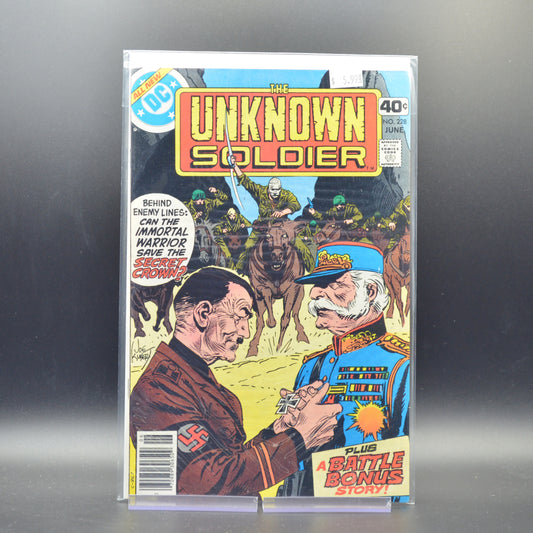 UNKNOWN SOLDIER #228 - 2 Geeks Comics