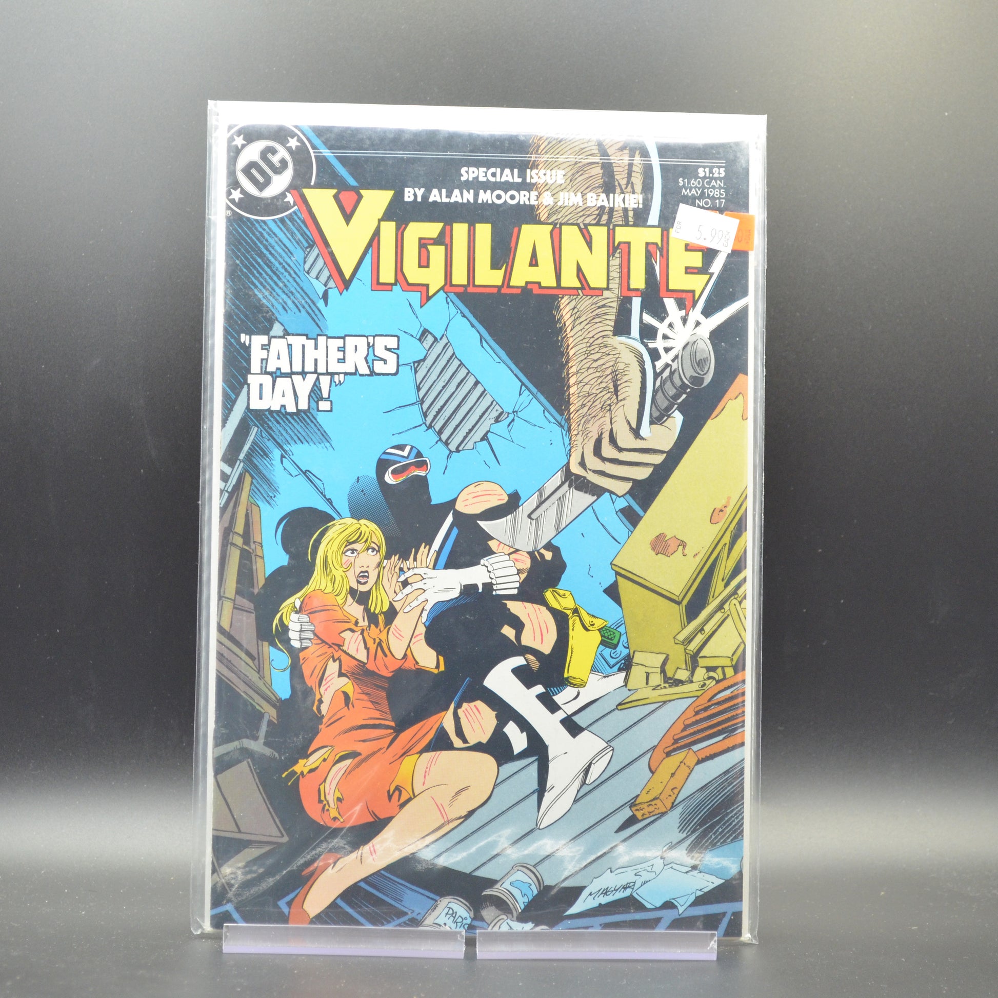 VIGILANTE #17 - 2 Geeks Comics