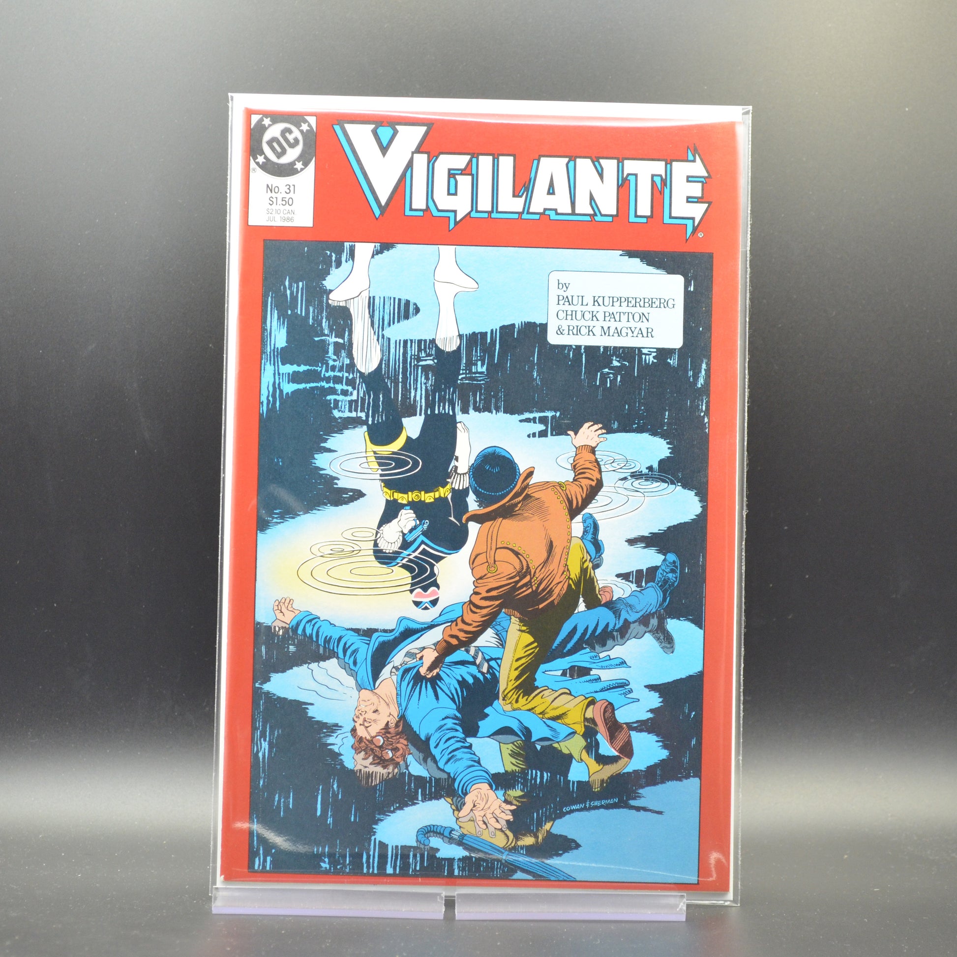 VIGILANTE #31 - 2 Geeks Comics
