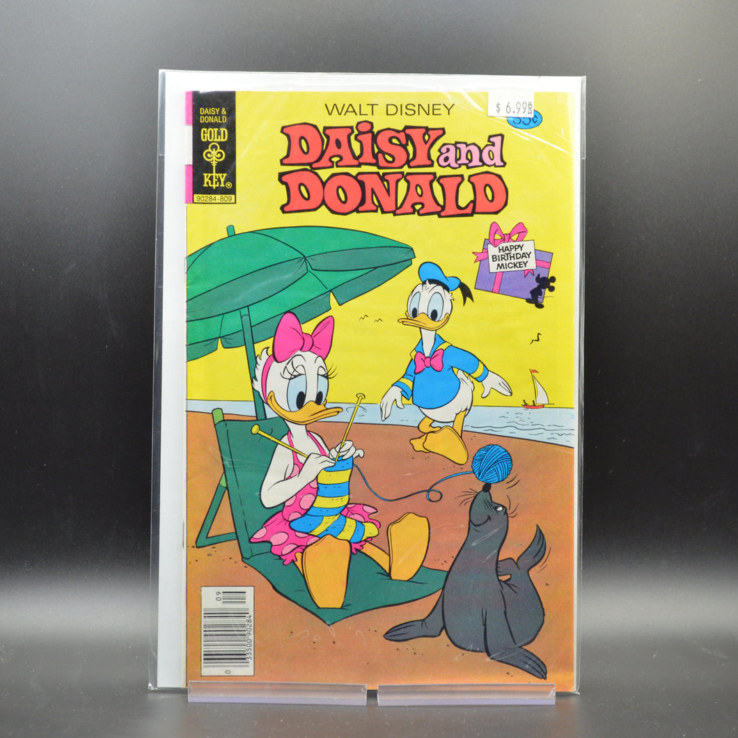 DAISY AND DONALD #33 - 2 Geeks Comics